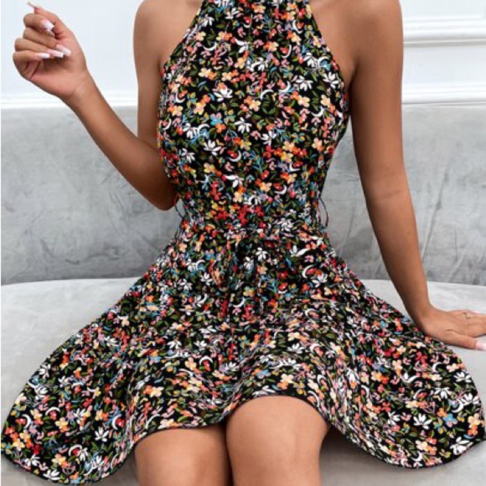 ❤️Host Pic❤️SHEIN Black Halter Midi Dress with Multicolor Floral Print